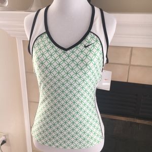 NWT Nike Workout Top Tank